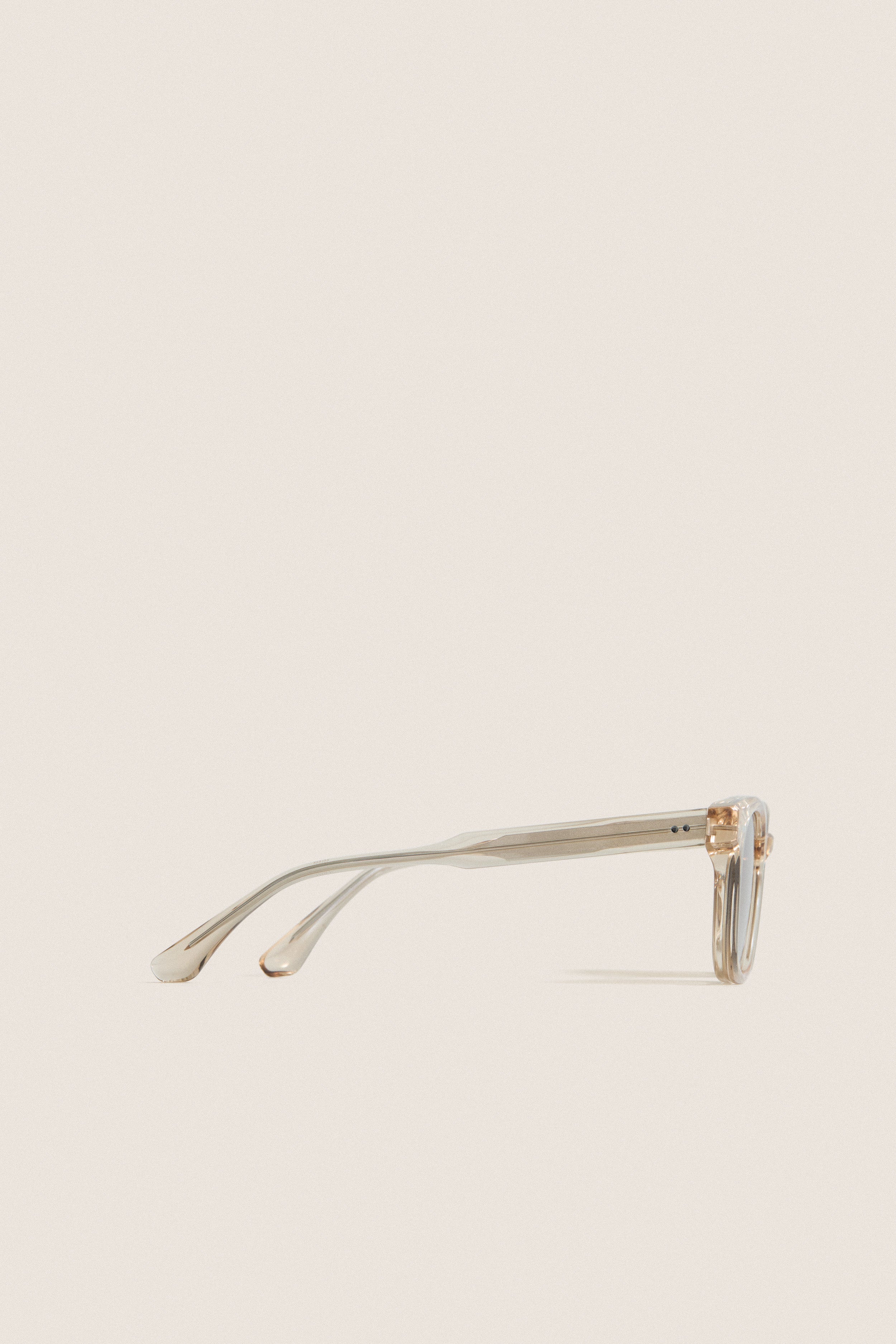 02 Ecru Sunglasses