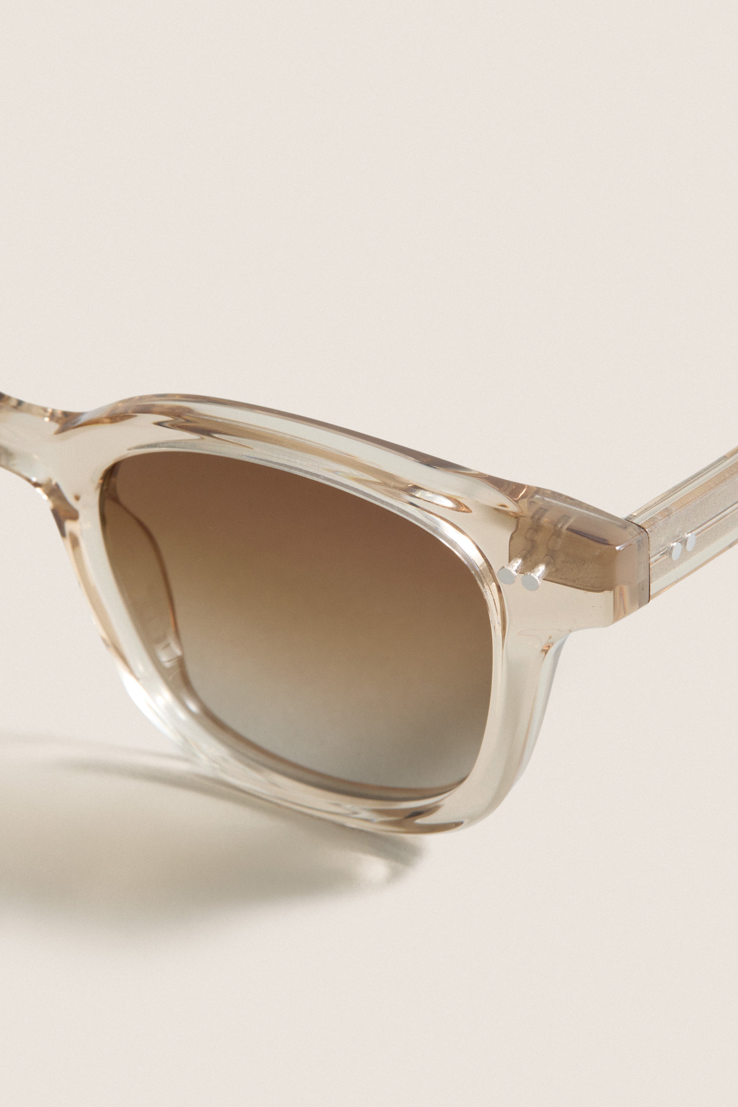 02 Ecru Sunglasses
